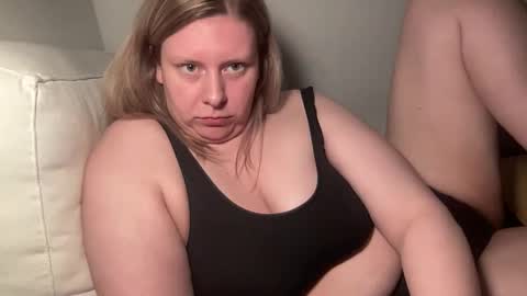 kiki90909 online show from 16, 10, 2025