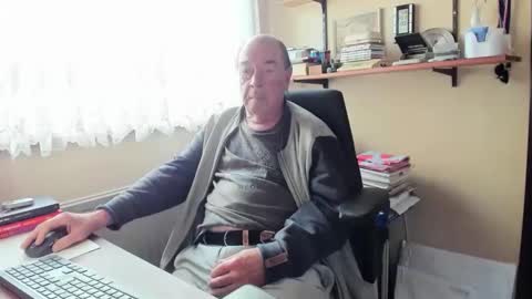 Cammee online show from 30, 10, 2025