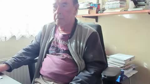 Snapshot of cammee chatting on 11, 4, 2026 Cammee online show from 11, 4, 2026