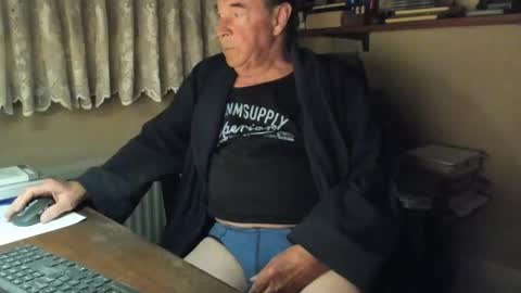 Snapshot of cammee chatting on 18, 4, 2026 Cammee online show from 18, 4, 2026