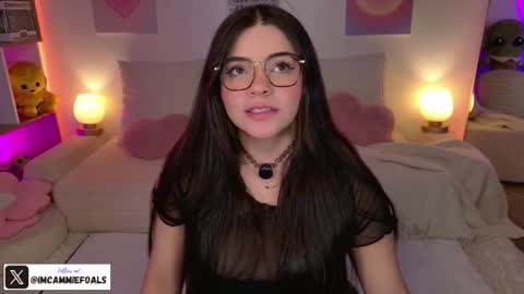   Lets reach 200 thumbs up  online show from 5, 3, 2026