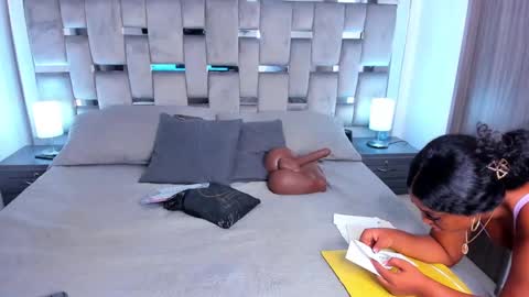 Camila online show from 19, 1, 2025