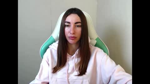 cammila horn online show from 3, 3, 2026