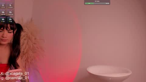 Laura Camila online show from 15, 12, 2024