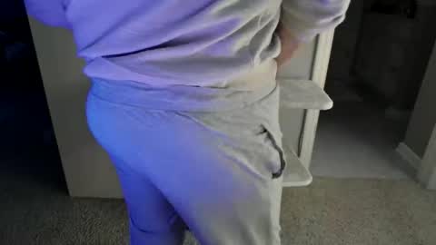 Snapshot of cammyman6900 chatting on 15, 5, 2026 cammyman6900 online show from 15, 5, 2026