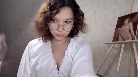 cammyrose_ online show from 14, 10, 2025