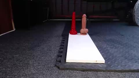 camotegrueso13 online show from 2, 12, 2025