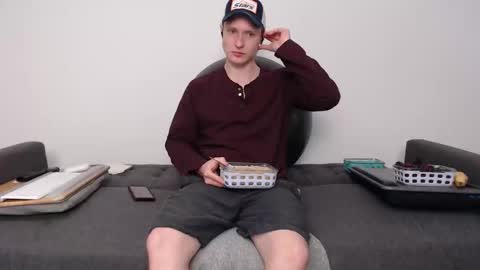 Snapshot of camsharpe6 chatting on 17, 10, 2025 Cam online show from 17, 10, 2025