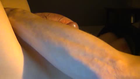 Snapshot of canadian139992 chatting on 25, 10, 2025 canadian139992 online show from 25, 10, 2025