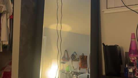 NIO POLLA online show from 19, 4, 2026