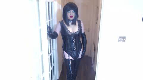 Snapshot of candi_smokes chatting on 11, 1, 2026 candi smokes online show from 11, 1, 2026