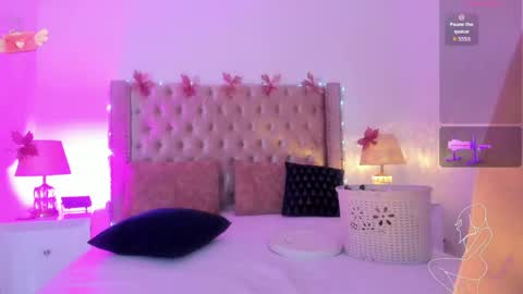 Candie  online show from 26, 4, 2026