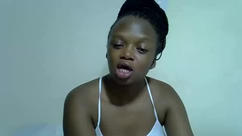 candiemaya online show from 14, 1, 2026