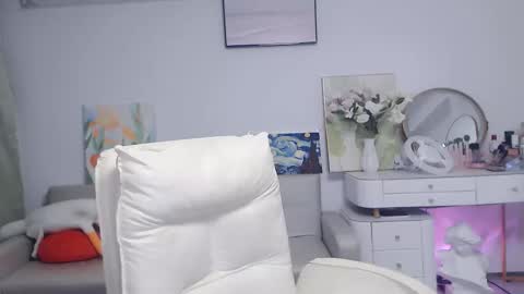 Snapshot of candy8998 chatting on 18, 10, 2025 candy8998 online show from 18, 10, 2025