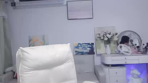 Snapshot of candy8998 chatting on 19, 10, 2025 candy8998 online show from 19, 10, 2025