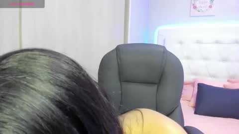 candy brown online show from 8, 10, 2025