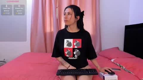 Snapshot of candy_babe22 chatting on 16, 12, 2025 Candy online show from 16, 12, 2025