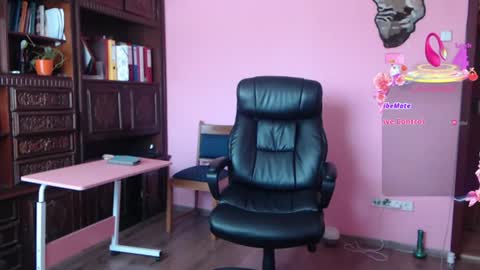 Snapshot of candy_hellenx chatting on 13, 6, 2026 candy_hellenx online show from 13, 6, 2026