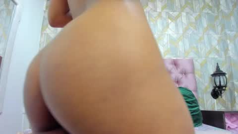 Snapshot of candy_sex18_ chatting on 5, 12, 2024 candy_sex18_ online show from 5, 12, 2024