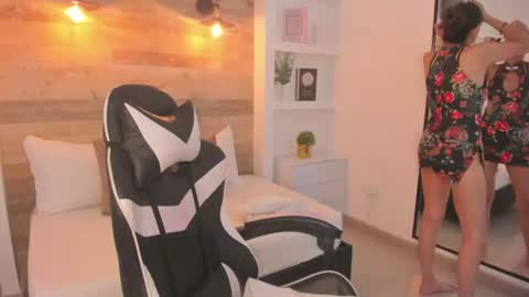 Snapshot of candy_summer28_ chatting on 30, 6, 2026 CANDY online show from 30, 6, 2026