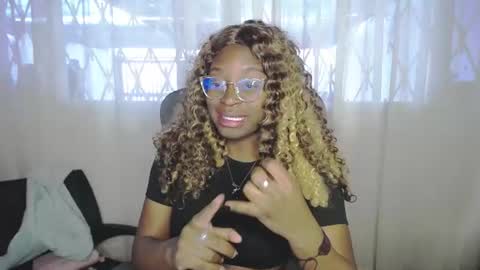Snapshot of candy_williamss chatting on 1, 7, 2026 cataleya online show from 1, 7, 2026