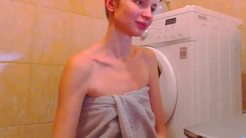 CANDYJESx online show from 25, 1, 2025