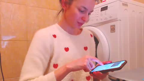 CANDYJESx online show from 2, 2, 2025