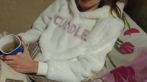 Snapshot of candylady13 chatting on 14, 12, 2024 say meow and send tips online show from 14, 12, 2024