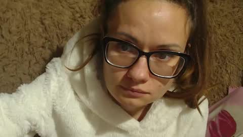 Snapshot of candylady13 chatting on 25, 12, 2024 say meow and send tips online show from 25, 12, 2024