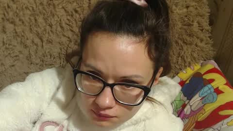 Snapshot of candylady13 chatting on 2, 2, 2025 say meow and send tips online show from 2, 2, 2025