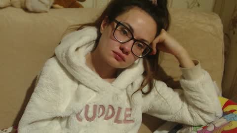 Snapshot of candylady13 chatting on 3, 3, 2025 say meow and send tips online show from 3, 3, 2025