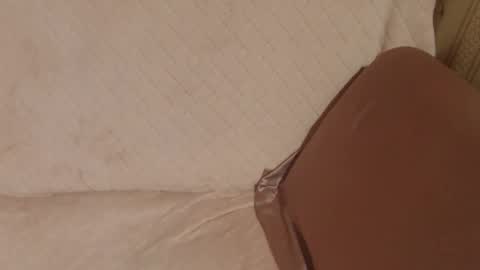 say meow and send tip  online show from 25, 10, 2025