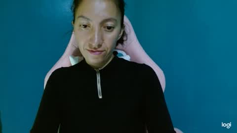 Snapshot of candymilfff chatting on 9, 1, 2026 candymilfff online show from 9, 1, 2026