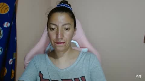 Snapshot of candymilfff chatting on 2, 5, 2026 candymilfff online show from 2, 5, 2026