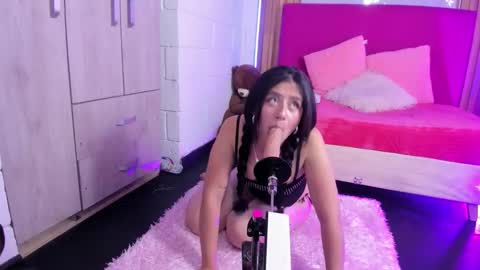 Snapshot of candymoon_1 chatting on 15, 11, 2025 Candy online show from 15, 11, 2025