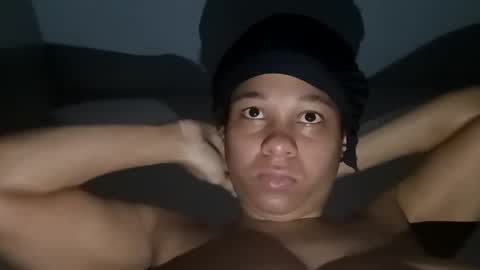 Snapshot of candyredxo2024 chatting on 28, 9, 2025 candyredxo2024 online show from 28, 9, 2025