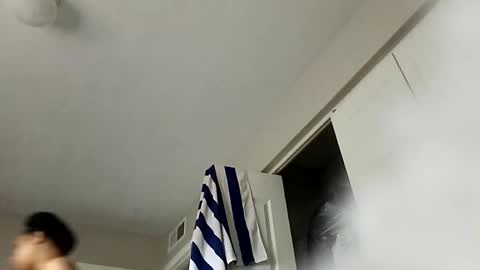 Snapshot of candyredxo2024 chatting on 7, 10, 2025 candyredxo2024 online show from 7, 10, 2025