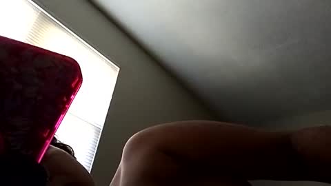 Snapshot of candyredxo2024 chatting on 31, 10, 2025 candyredxo2024 online show from 31, 10, 2025