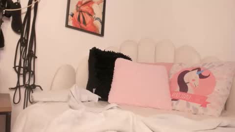 candytyler_ online show from 5, 1, 2026