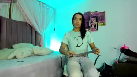Snapshot of candyy_doll_ chatting on 22, 7, 2026 candyy_doll_ online show from 22, 7, 2026