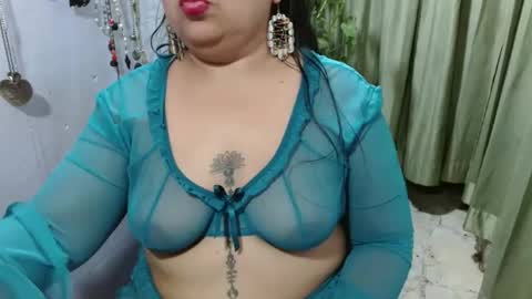 CanelaCollins online show from 5, 12, 2025