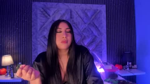 GABRIELA LOPEZ online show from 24, 1, 2025