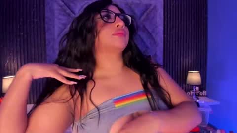 GABRIELA LOPEZ online show from 28, 1, 2025