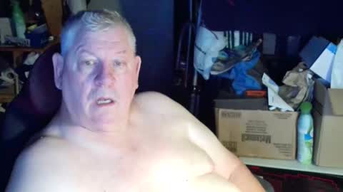 canoelicker69 online show from 21, 9, 2025