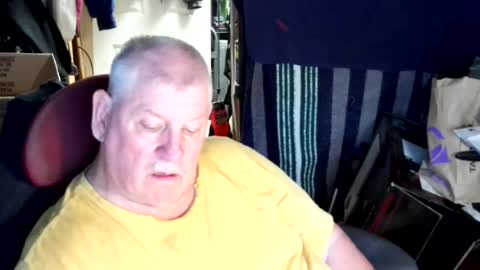 Snapshot of canoelicker69 chatting on 4, 8, 2026 canoelicker69 online show from 4, 8, 2026