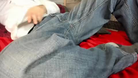 canuk1983 online show from 2, 2, 2025