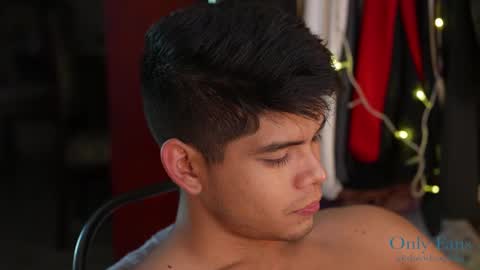 Snapshot of capizzi_ chatting on 21, 12, 2024 David Capizzi online show from 21, 12, 2024