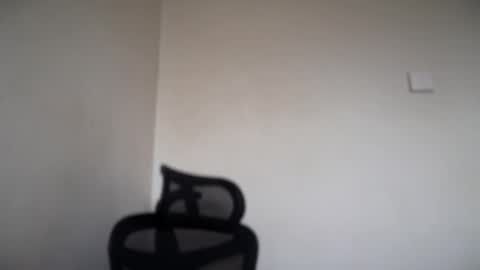 Emma online show from 11, 11, 2025