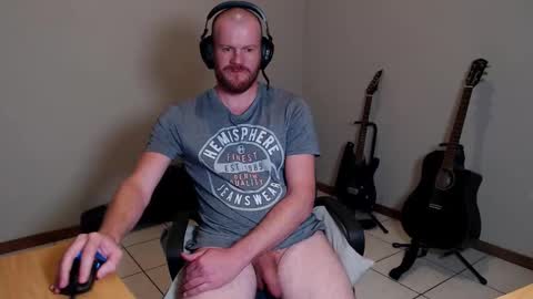 capt_booty online show from 6, 11, 2025