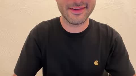 Snapshot of captainhookjk chatting on 21, 10, 2025 captainhookjk online show from 21, 10, 2025